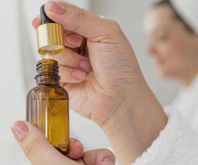 Oczyszczanie twarzy olejkami - co musisz wiedzieć